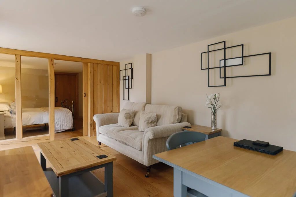 Dunsa Cottage